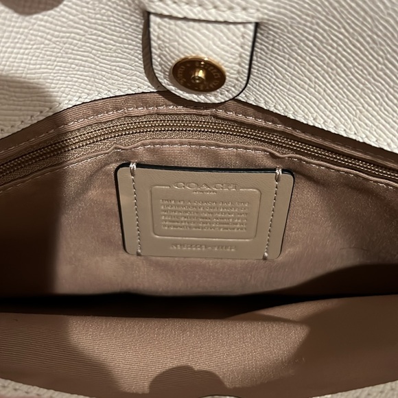 COACH Lillie Carryall Top Handle Satchel bag - Picture 4 of 8